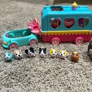 Used gently chubby puppy toys & set